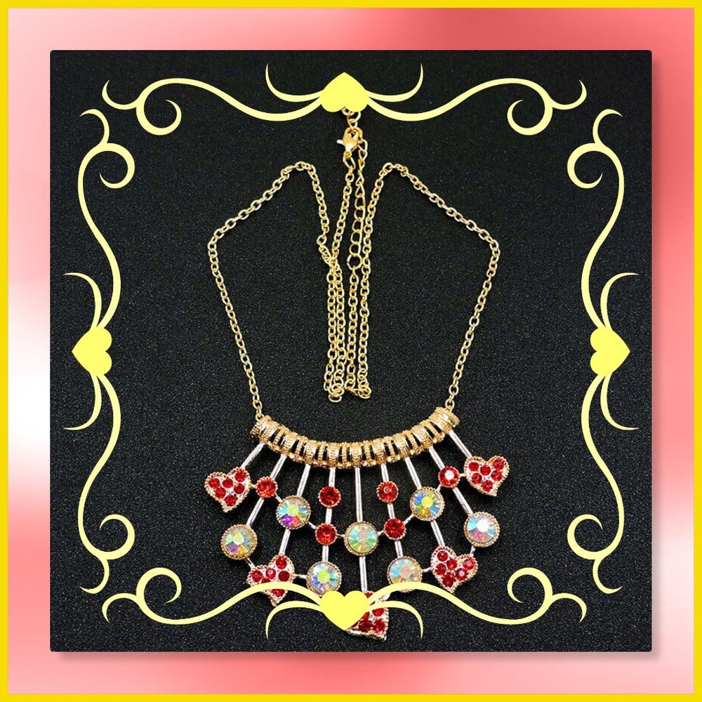 💚Betsey Johnson Rhinestone Necklace💛 - Picture 2 of 7